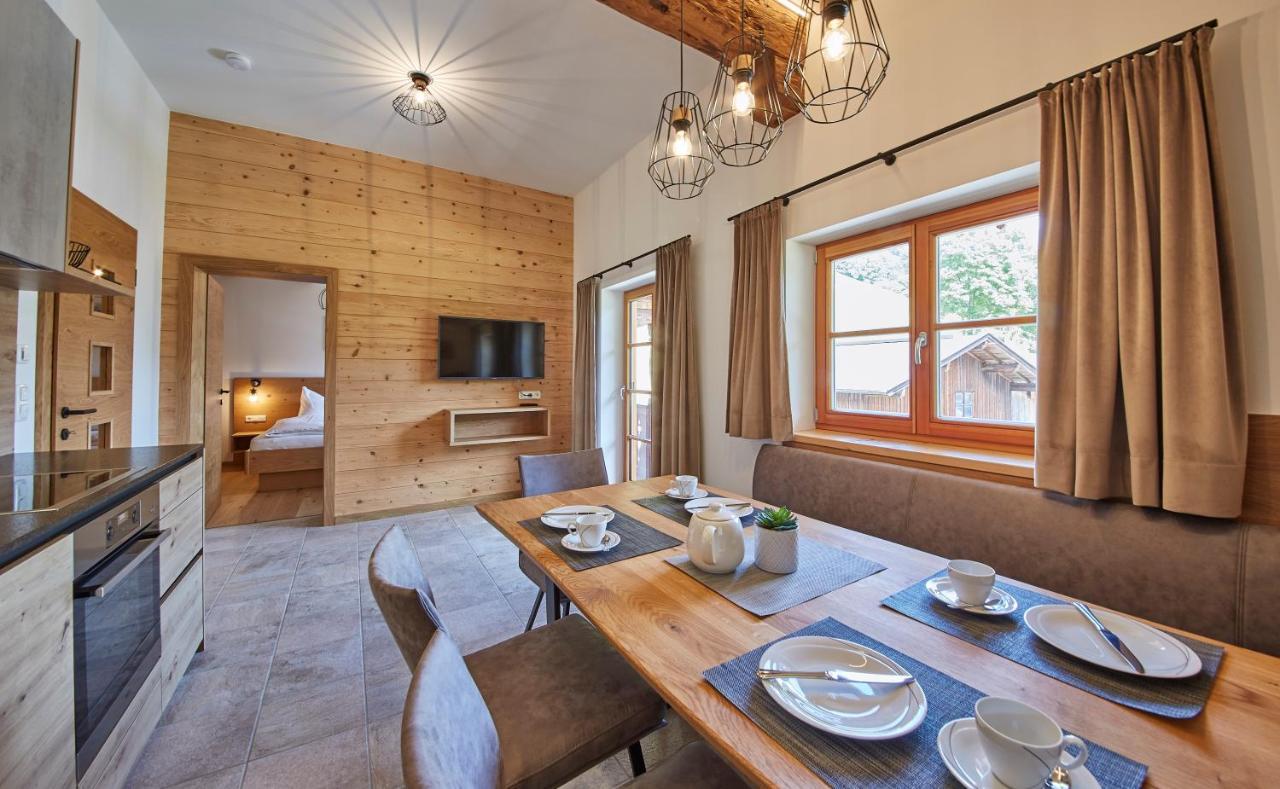 Feriengut Streitberg Appartements Вихофен Екстериор снимка