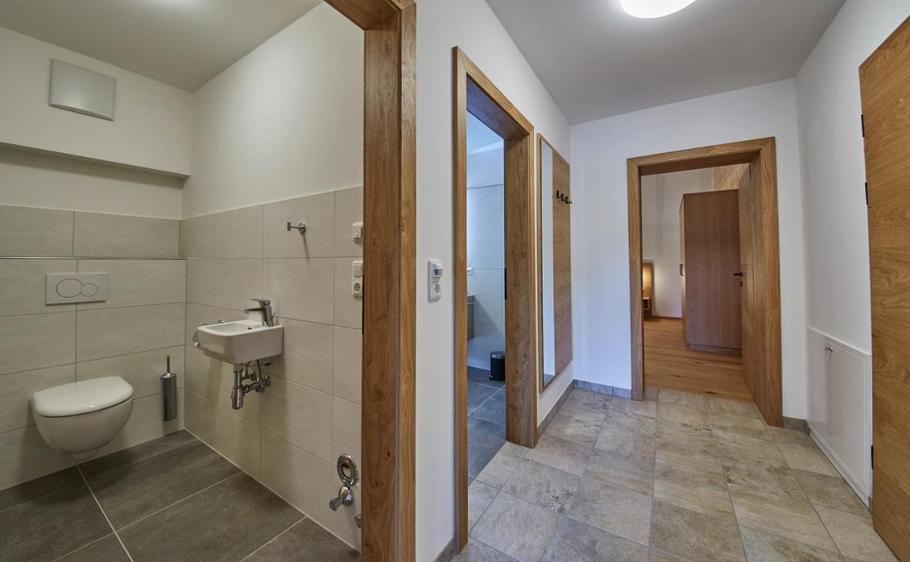 Feriengut Streitberg Appartements Вихофен Екстериор снимка