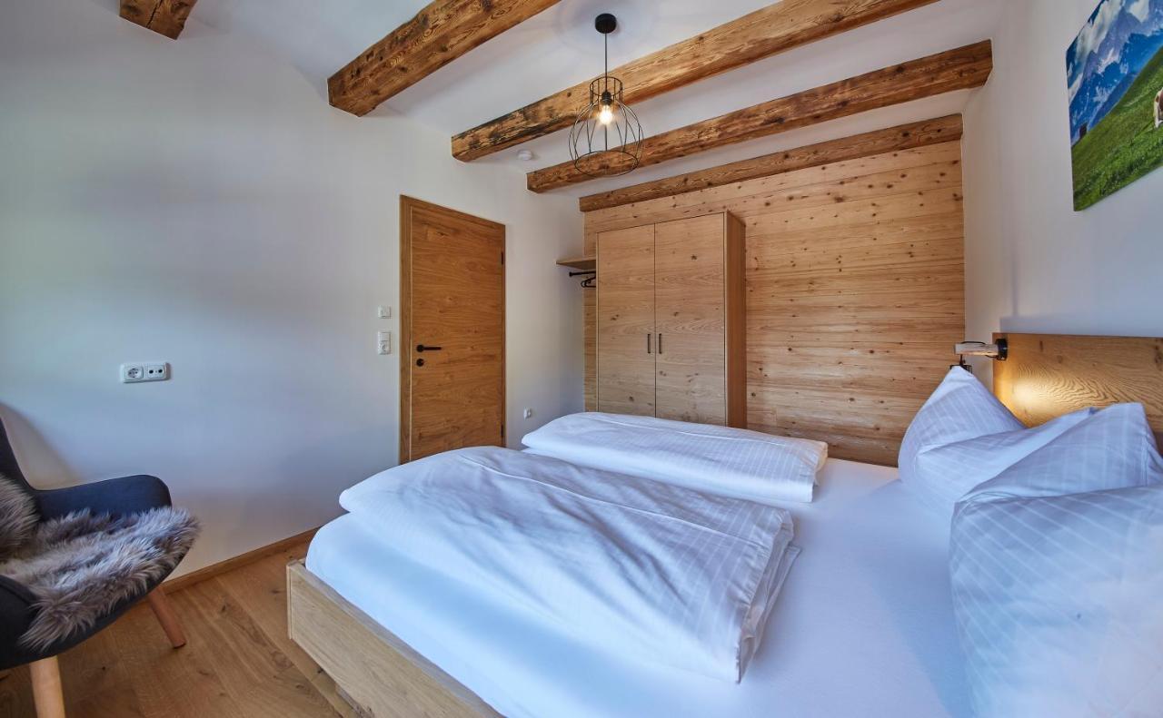 Feriengut Streitberg Appartements Вихофен Екстериор снимка