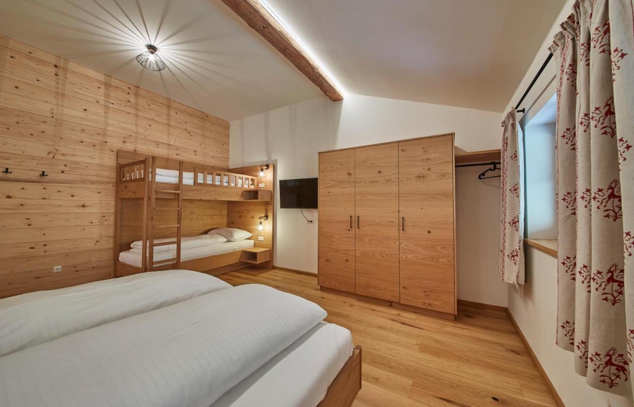 Feriengut Streitberg Appartements Вихофен Екстериор снимка