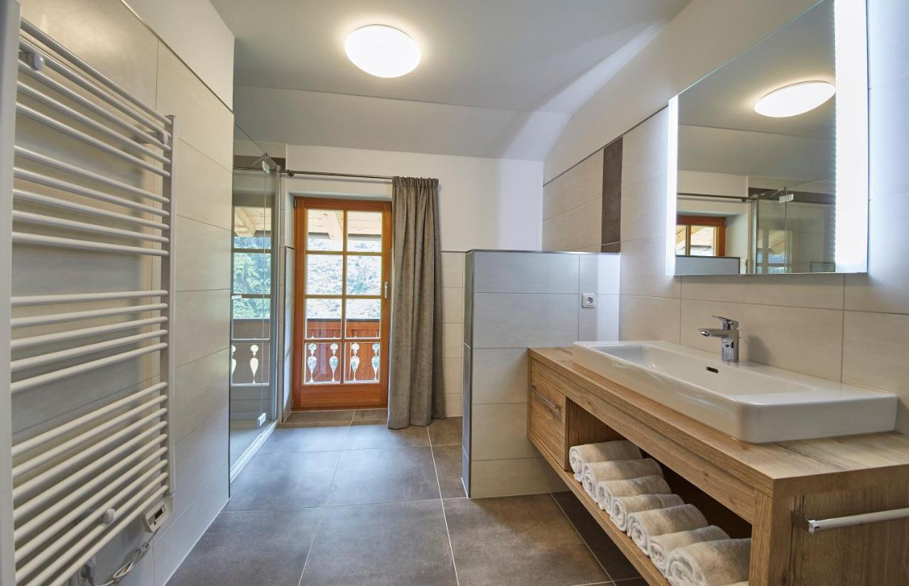 Feriengut Streitberg Appartements Вихофен Екстериор снимка