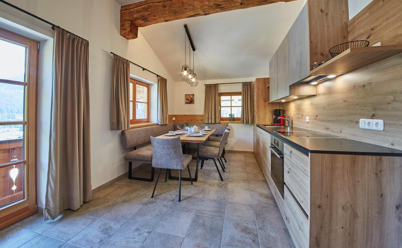 Feriengut Streitberg Appartements Вихофен Екстериор снимка