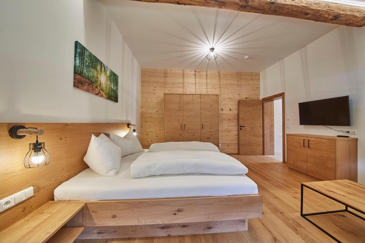 Feriengut Streitberg Appartements Вихофен Екстериор снимка