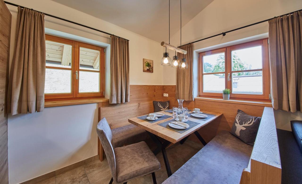 Feriengut Streitberg Appartements Вихофен Екстериор снимка