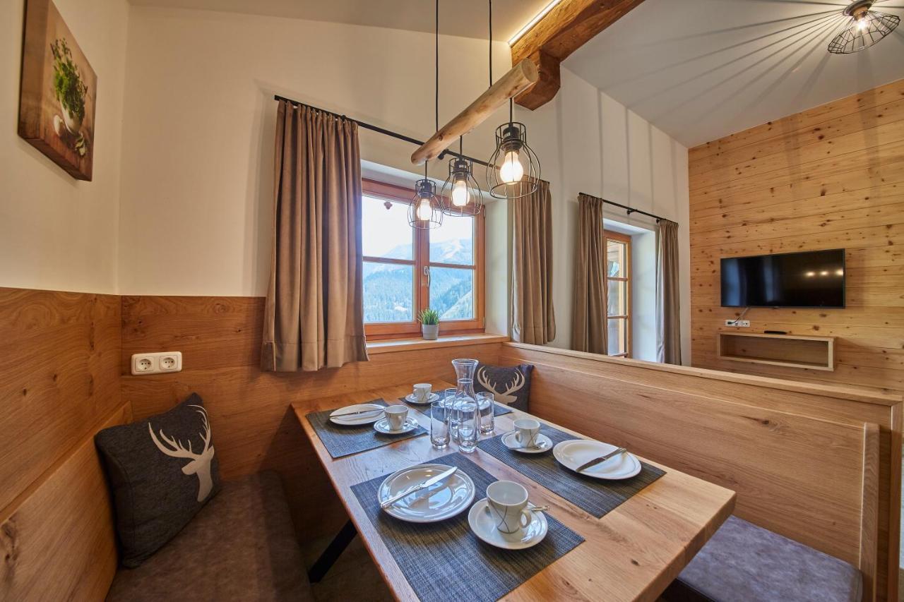Feriengut Streitberg Appartements Вихофен Екстериор снимка