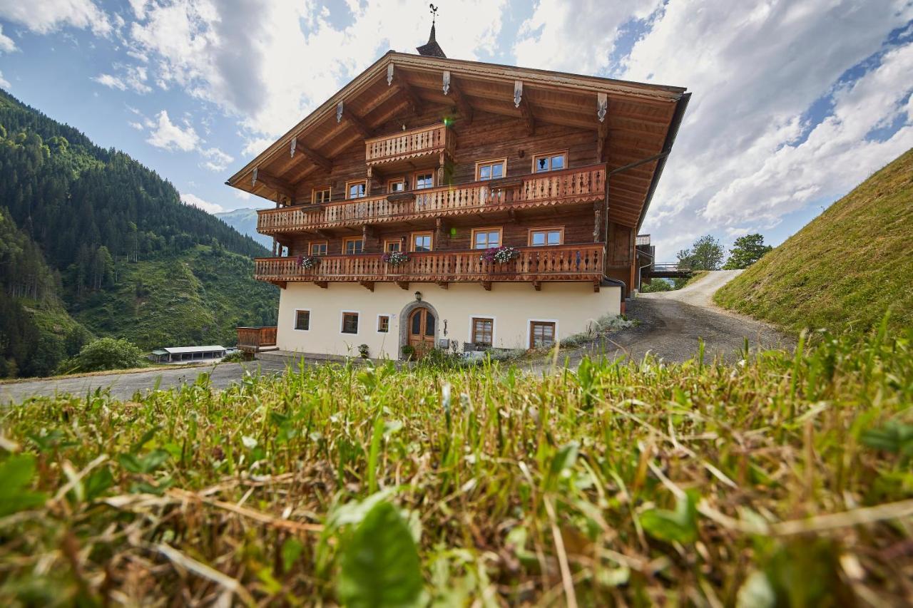 Feriengut Streitberg Appartements Вихофен Екстериор снимка